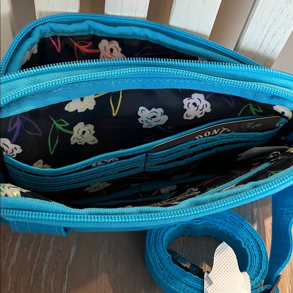 Coupe XL RARE Sky Blue🩵 - Picture 5 of 11